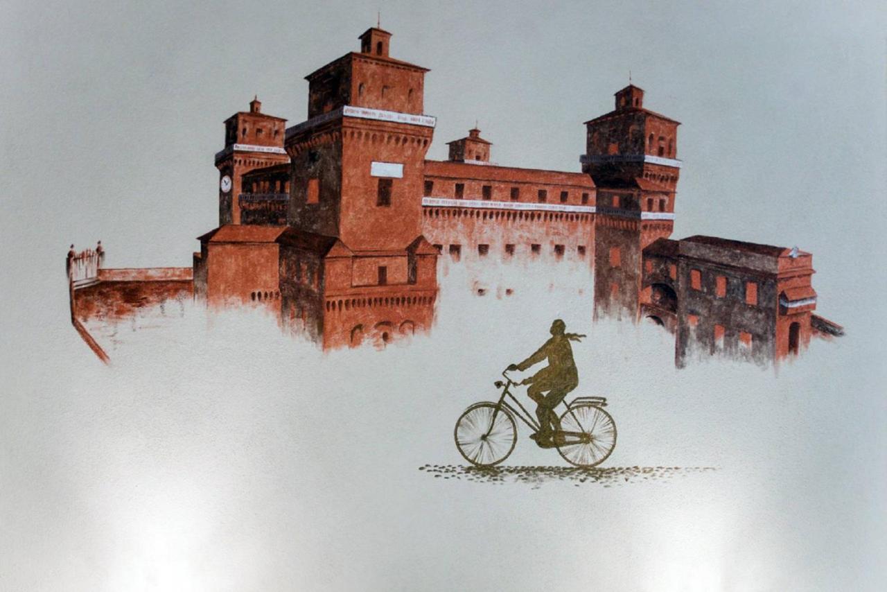 A Due Passi Dal Castello Daire Ferrara Dış mekan fotoğraf